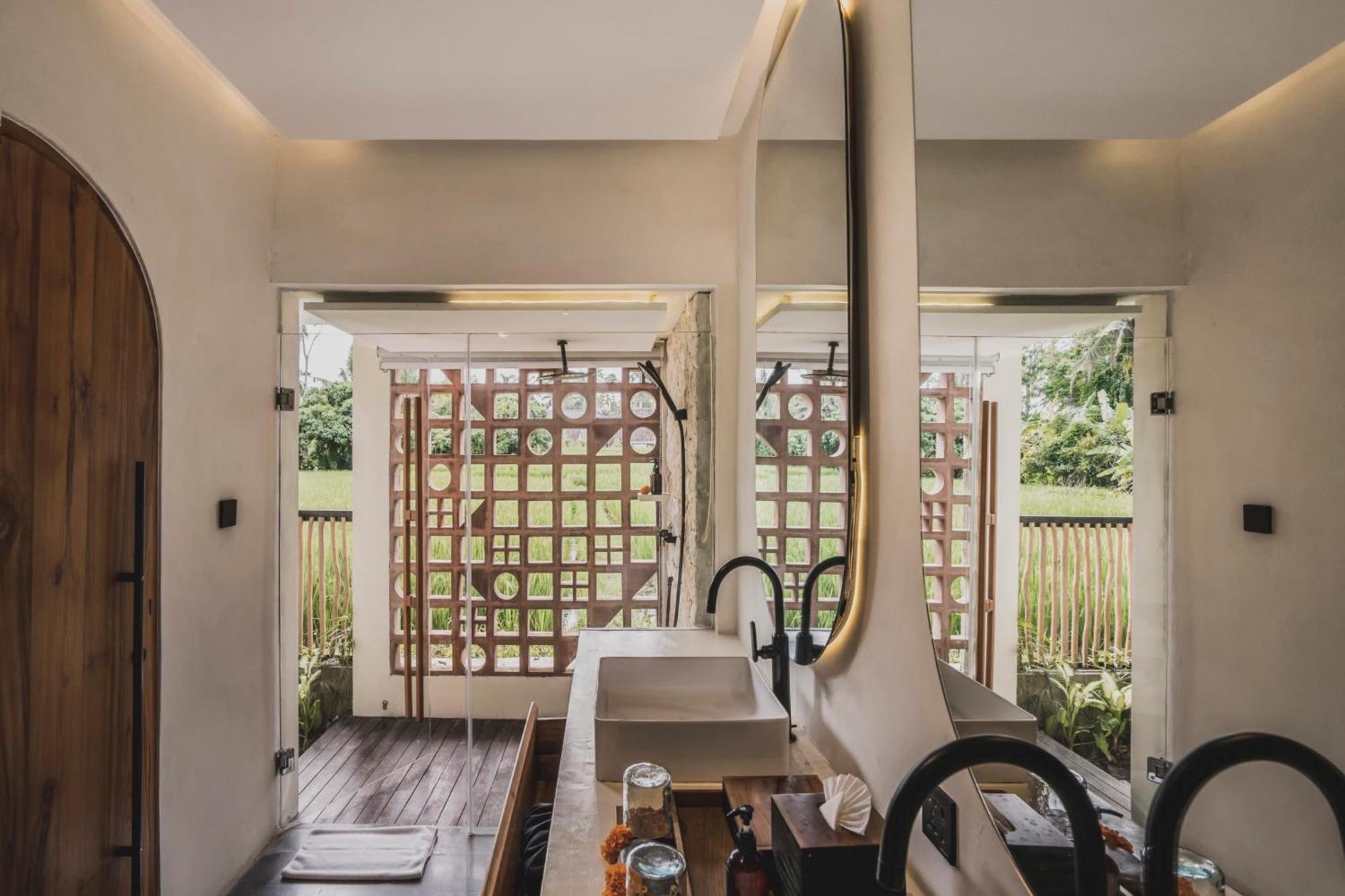 Suara Alam Hotel Ubud By Ini Vie Hospitality Екстериор снимка